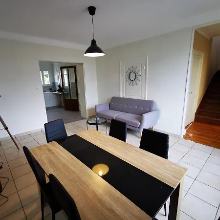 Maison En Colocation Homestay *